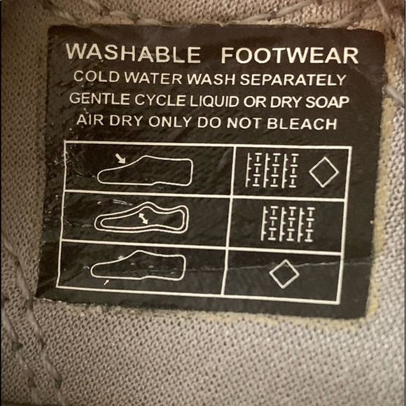 KEEN  anatomic sandals - Picture 11 of 12